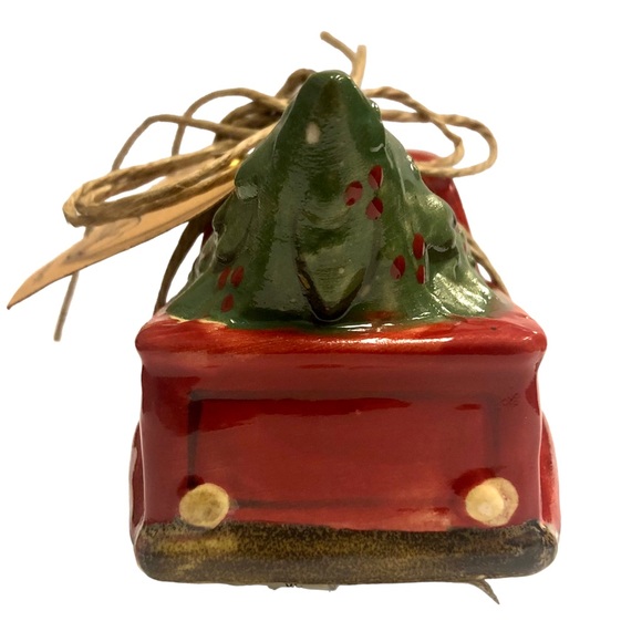 MUD PIE Christmas Red Truck with Tree Salt or Pepper Shaker ~ ONE SHAKER ONLY - Picture 5 of 8